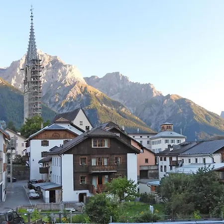 Stilvolle 2,5 Zimmer, In Sent * Scuol